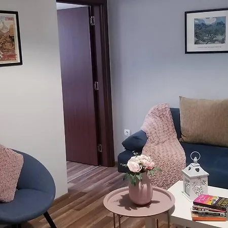 Appartement Center 2 Bedroom Apartment, Free Parking