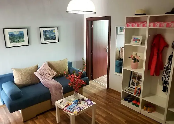 Center 2 Bedroom Apartment, Free Parking Appartement